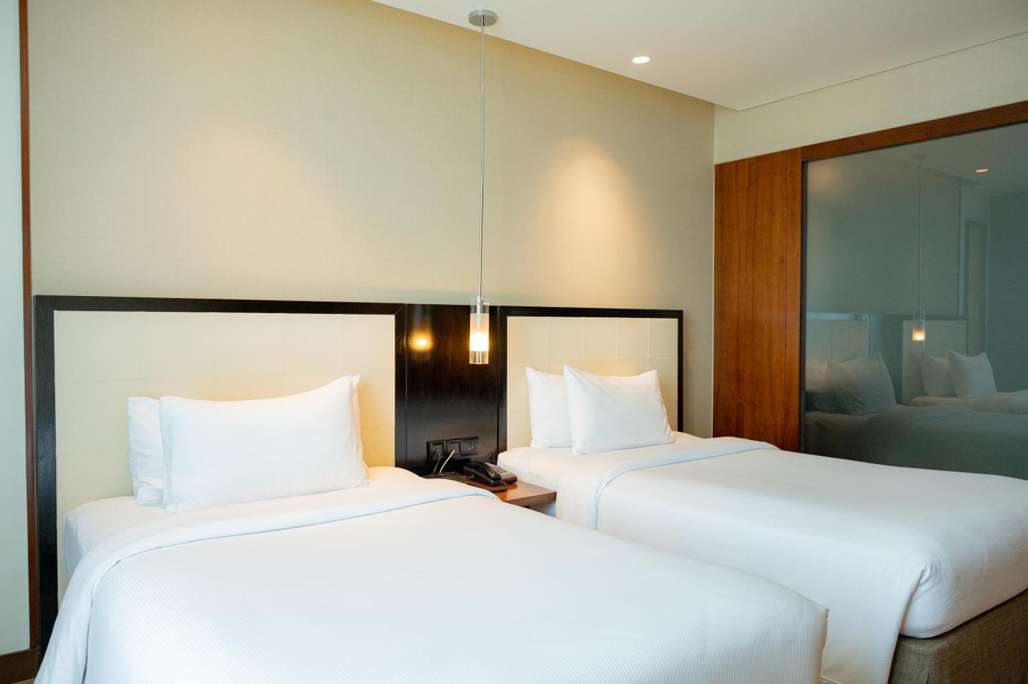 Doubletree By Hilton-Pune Chinchwad Pimpri-Chinchwad Exterior photo