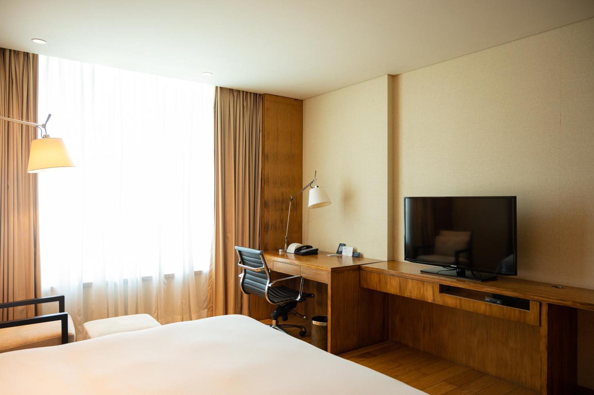 Doubletree By Hilton-Pune Chinchwad Pimpri-Chinchwad Exterior photo