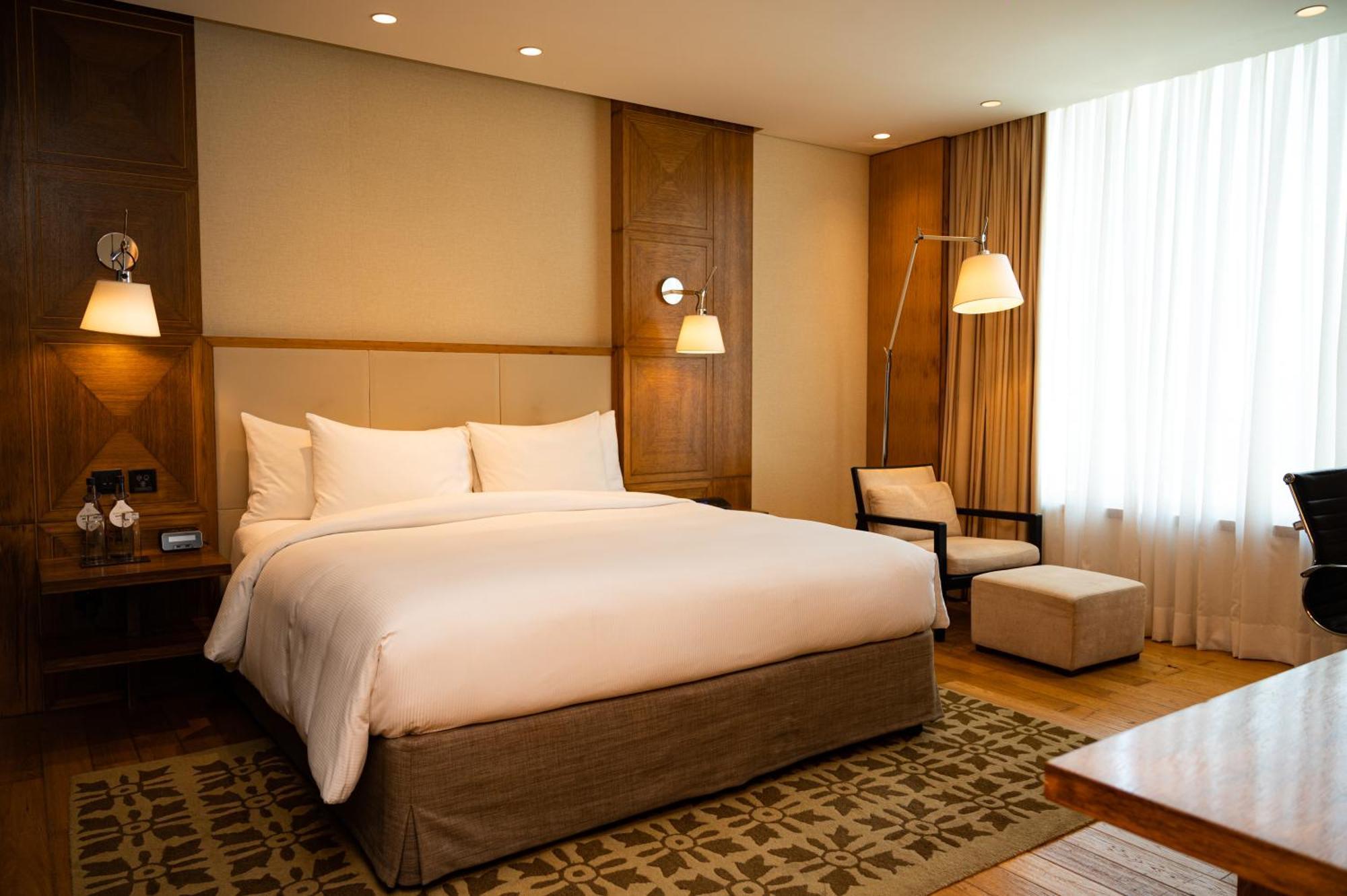 Doubletree By Hilton-Pune Chinchwad Pimpri-Chinchwad Exterior photo