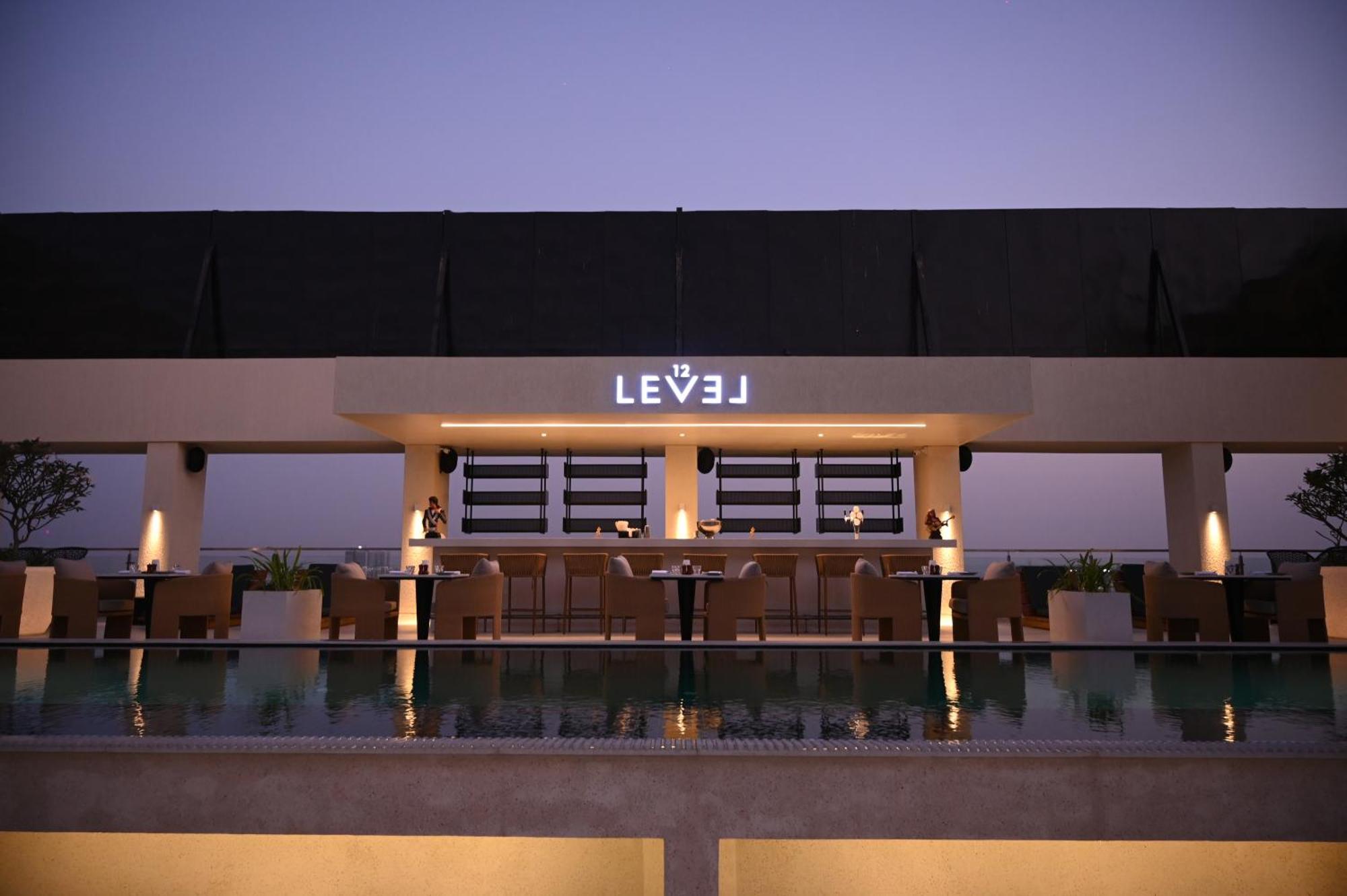 Doubletree By Hilton-Pune Chinchwad Pimpri-Chinchwad Exterior photo